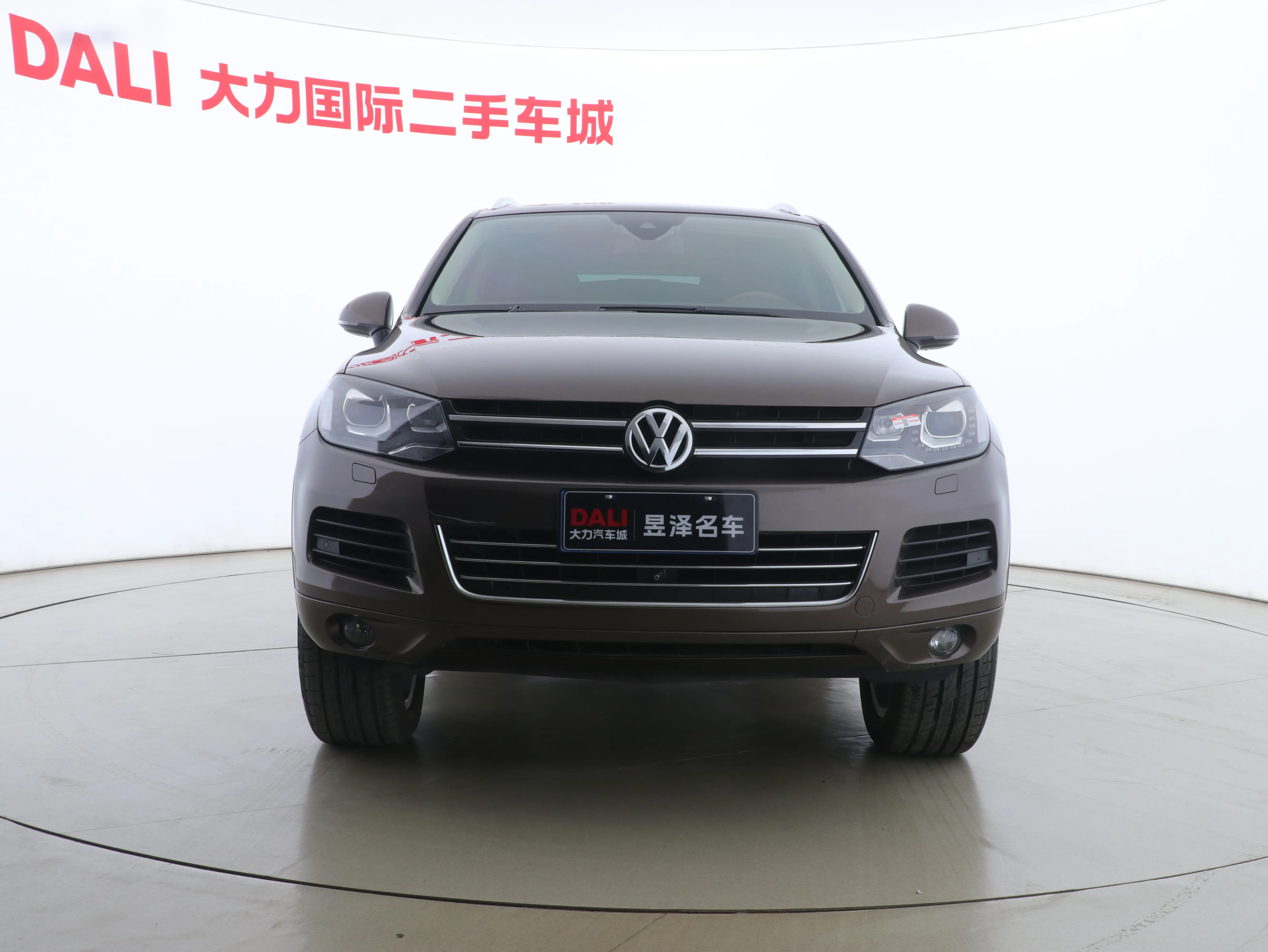 Volkswagen Touareg  из Китая