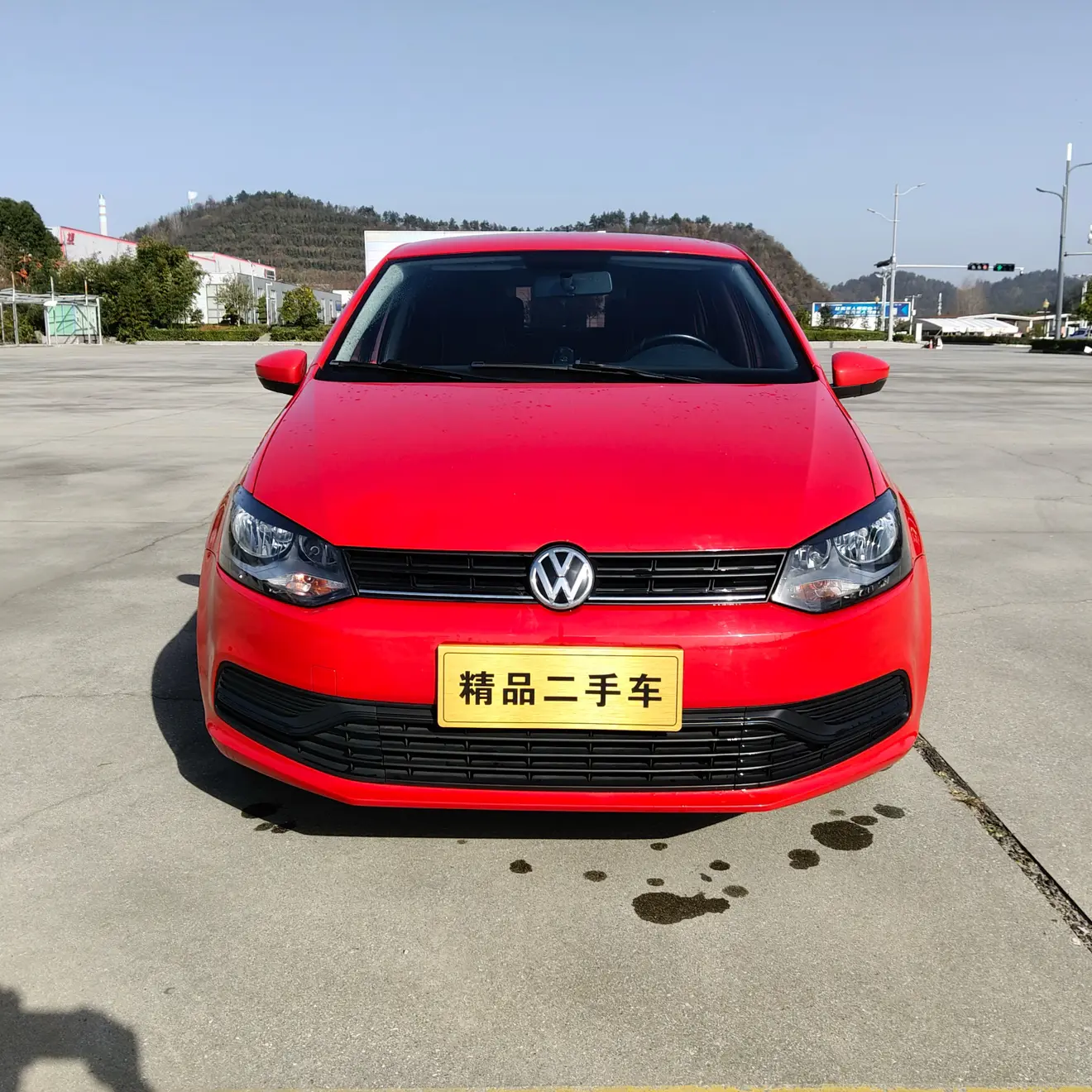 Volkswagen Polo  из Китая