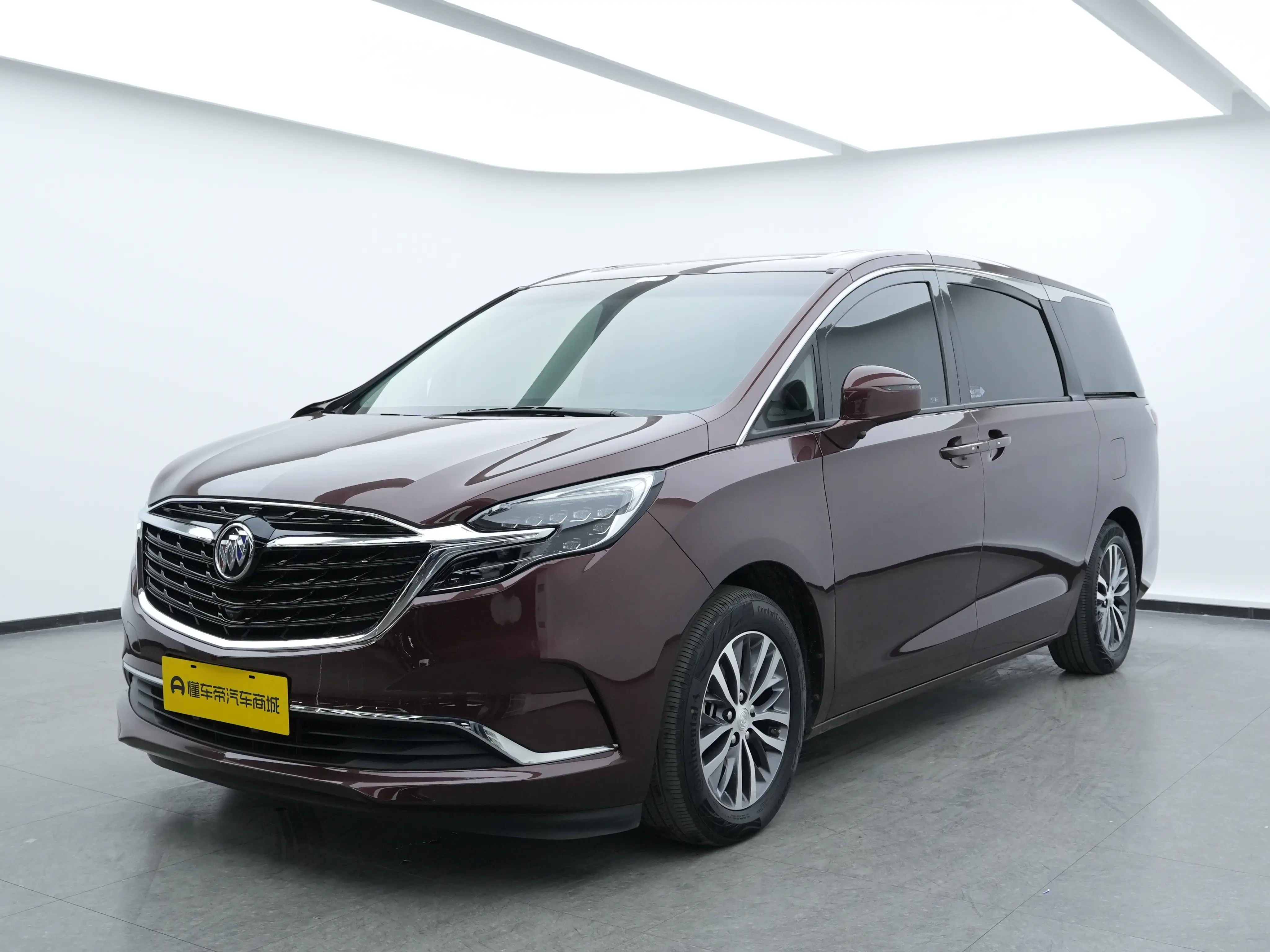 Buick GL8  из Китая