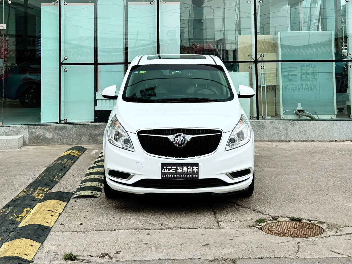 Buick GL8  из Китая