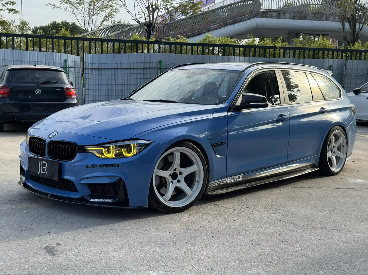 BMW 3 Series (imported)  из Китая