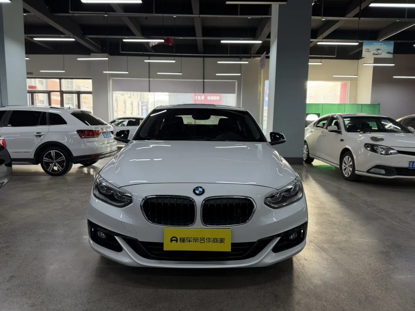 BMW 1 Series  из Китая