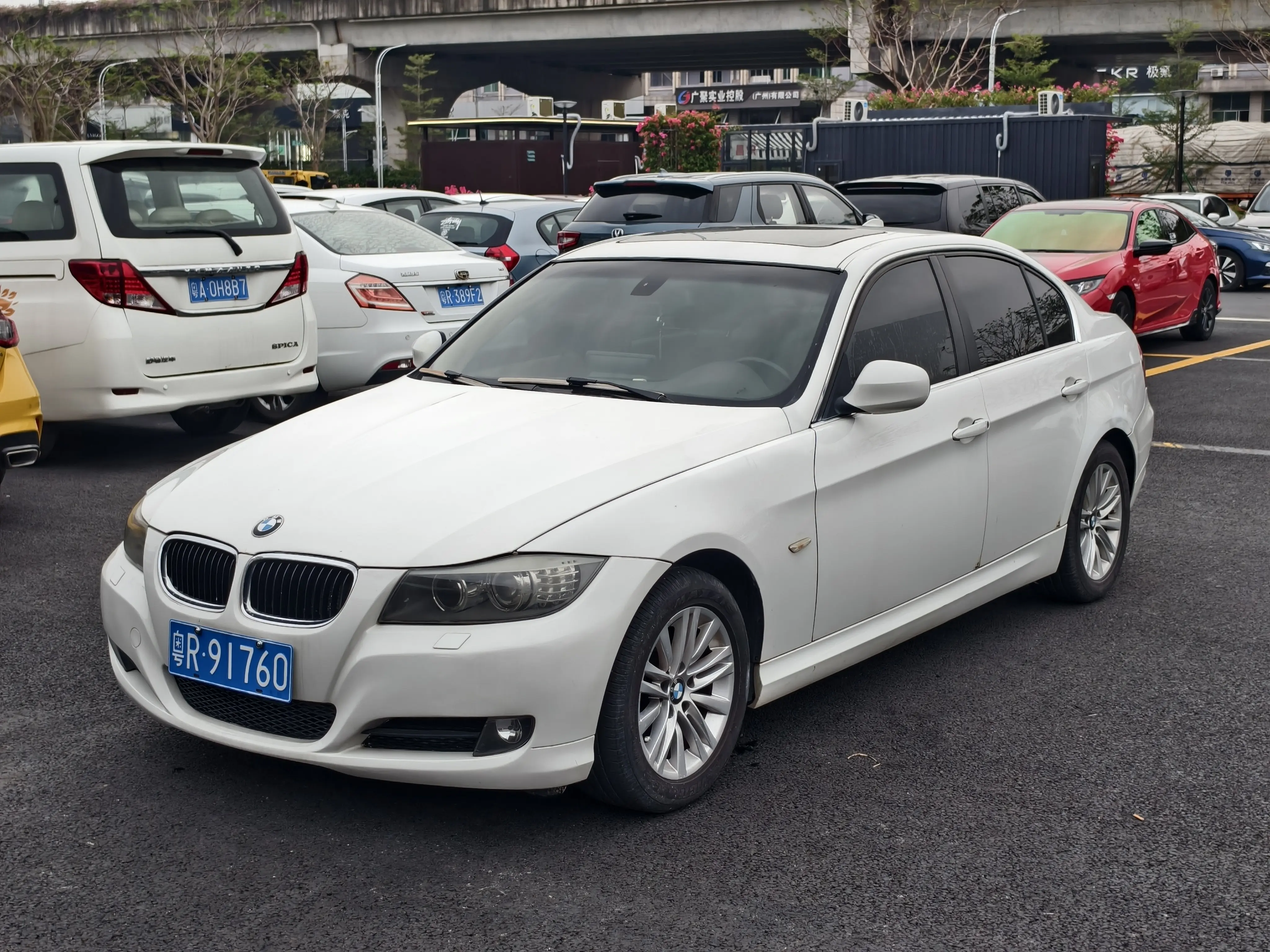 BMW 3 Series  из Китая