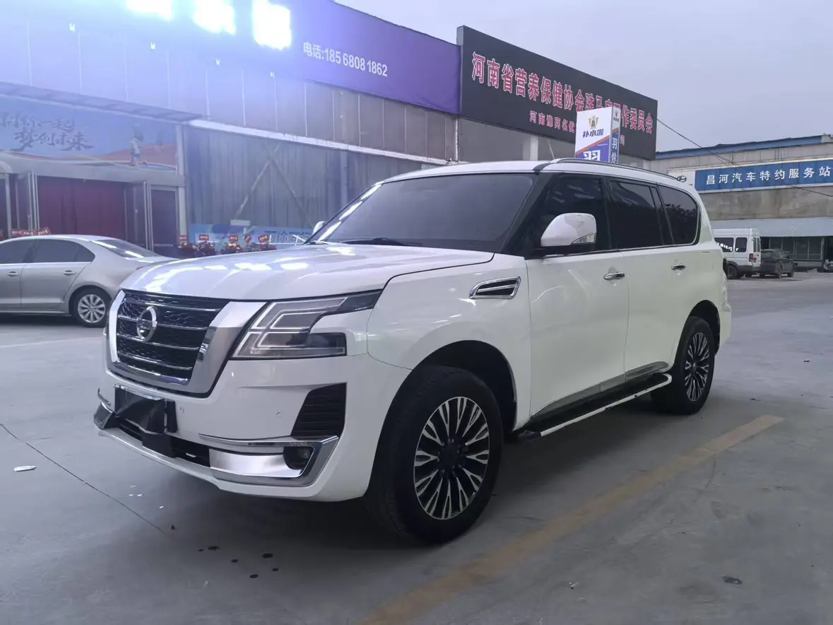 Nissan Patrol  из Китая