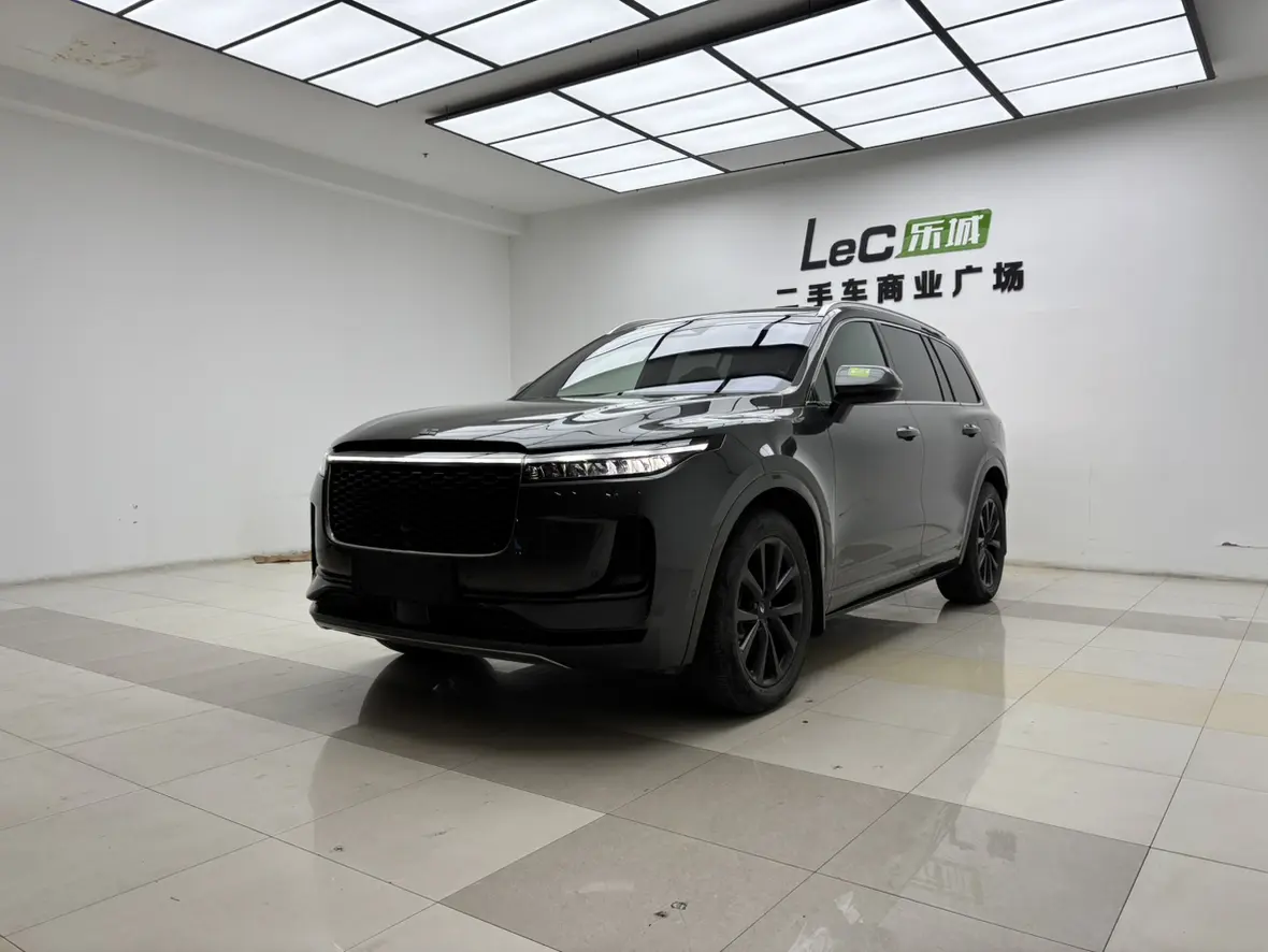 Li ONE (Ideal ONE)  из Китая