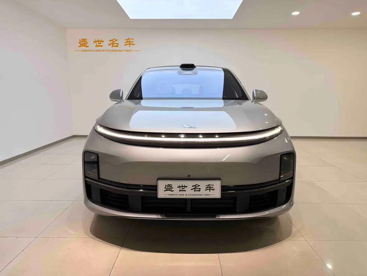 Li L7 (Ideal L7)  из Китая