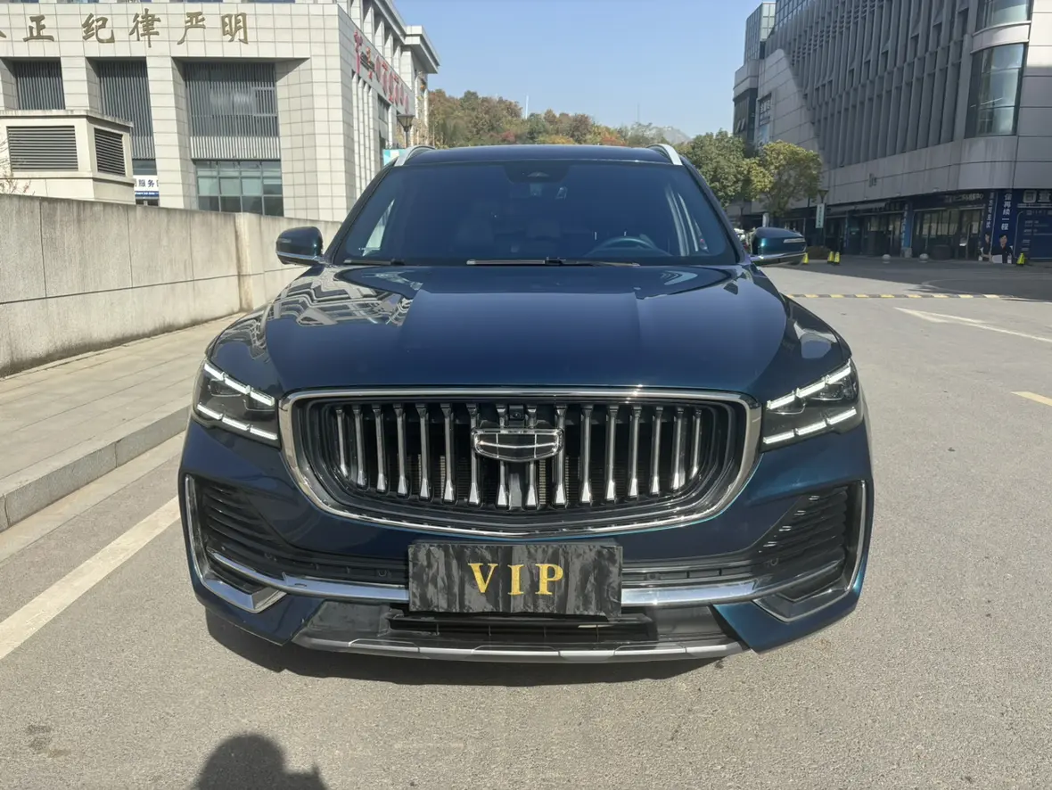 Geely Monjaro (Xingyue L)  из Китая