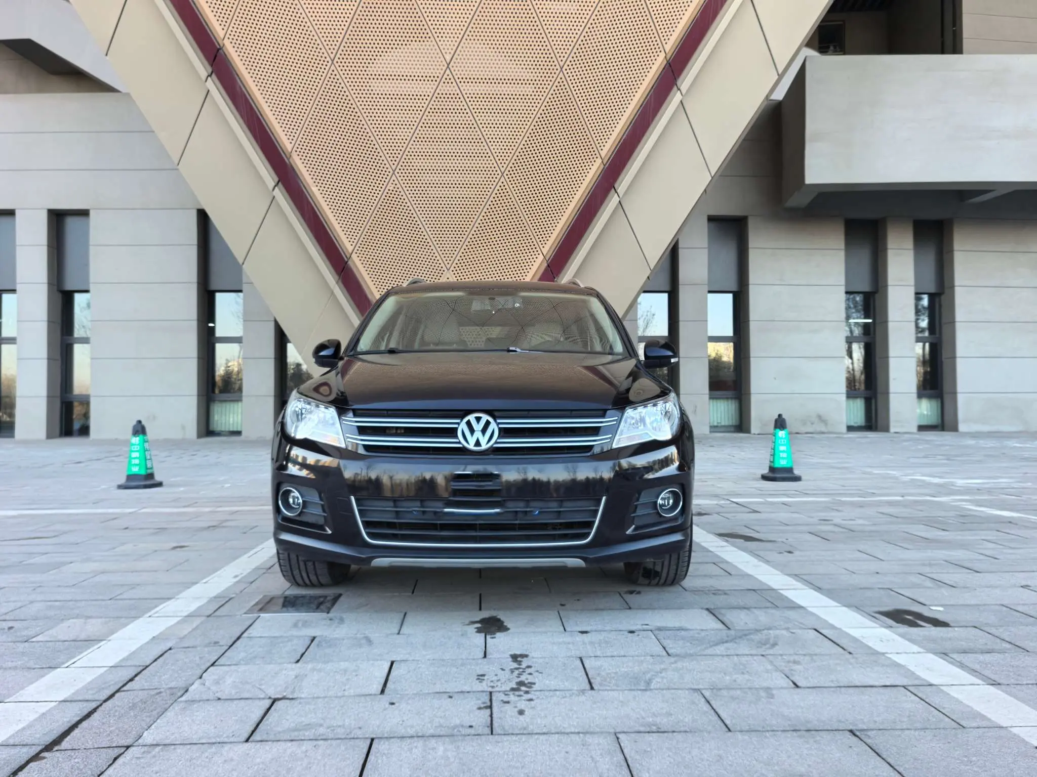 Volkswagen Tiguan  из Китая