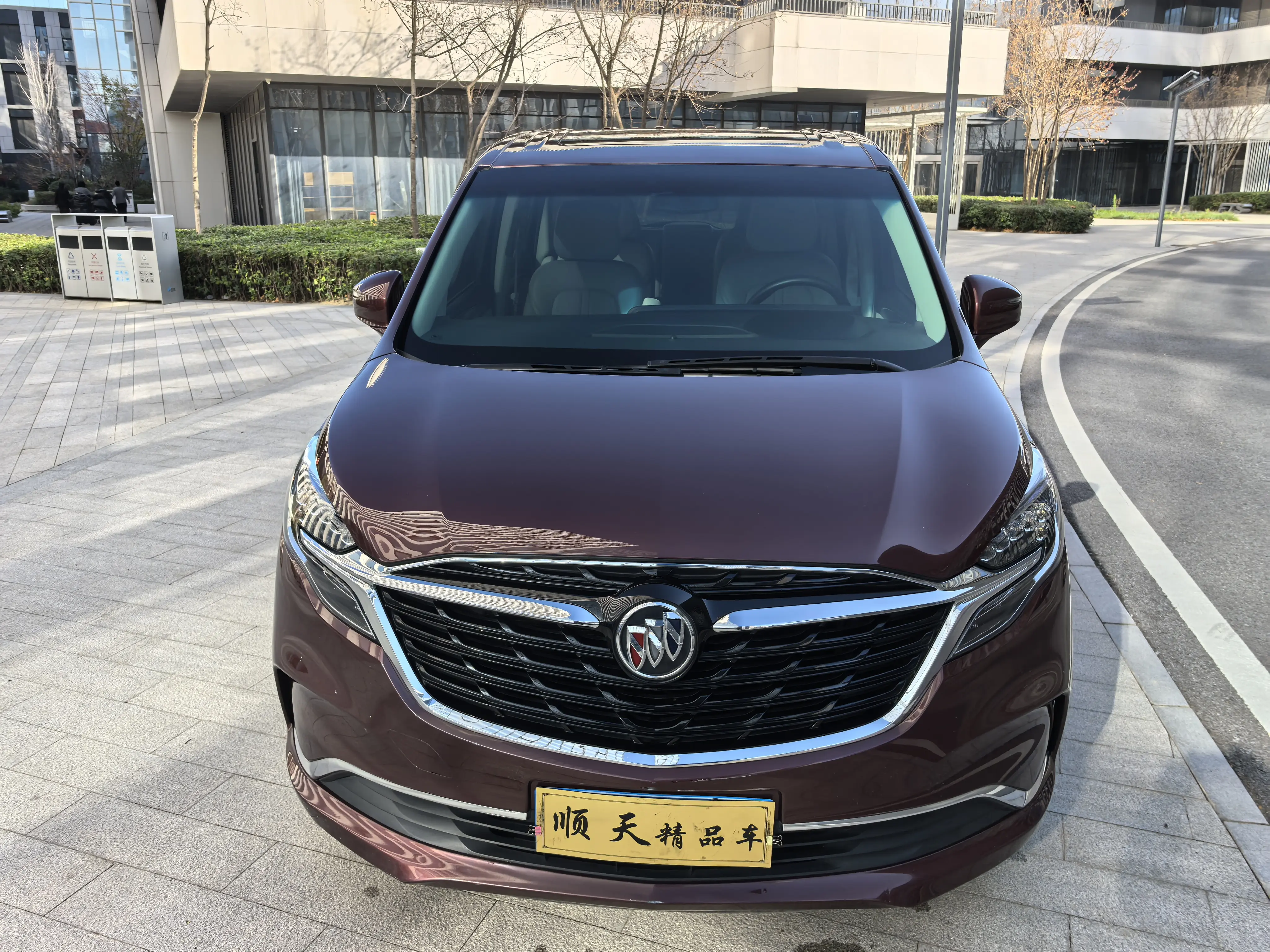 Buick GL8  из Китая