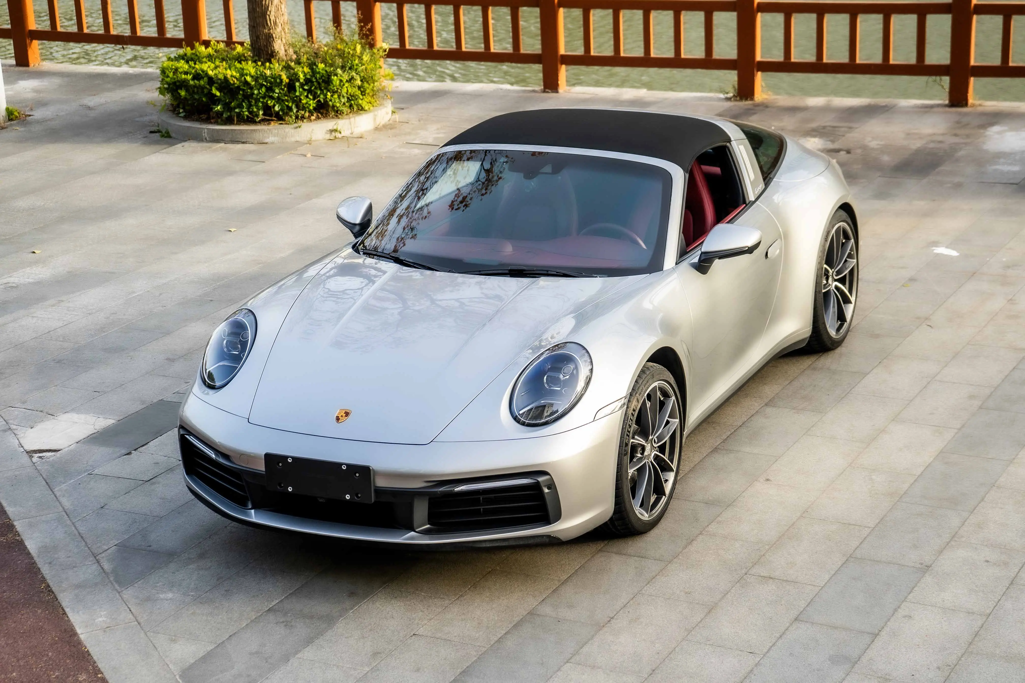 Porsche 911  из Китая