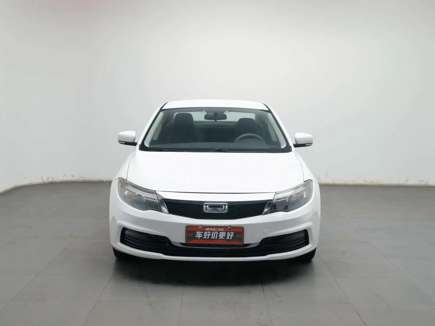Qoros 3  из Китая
