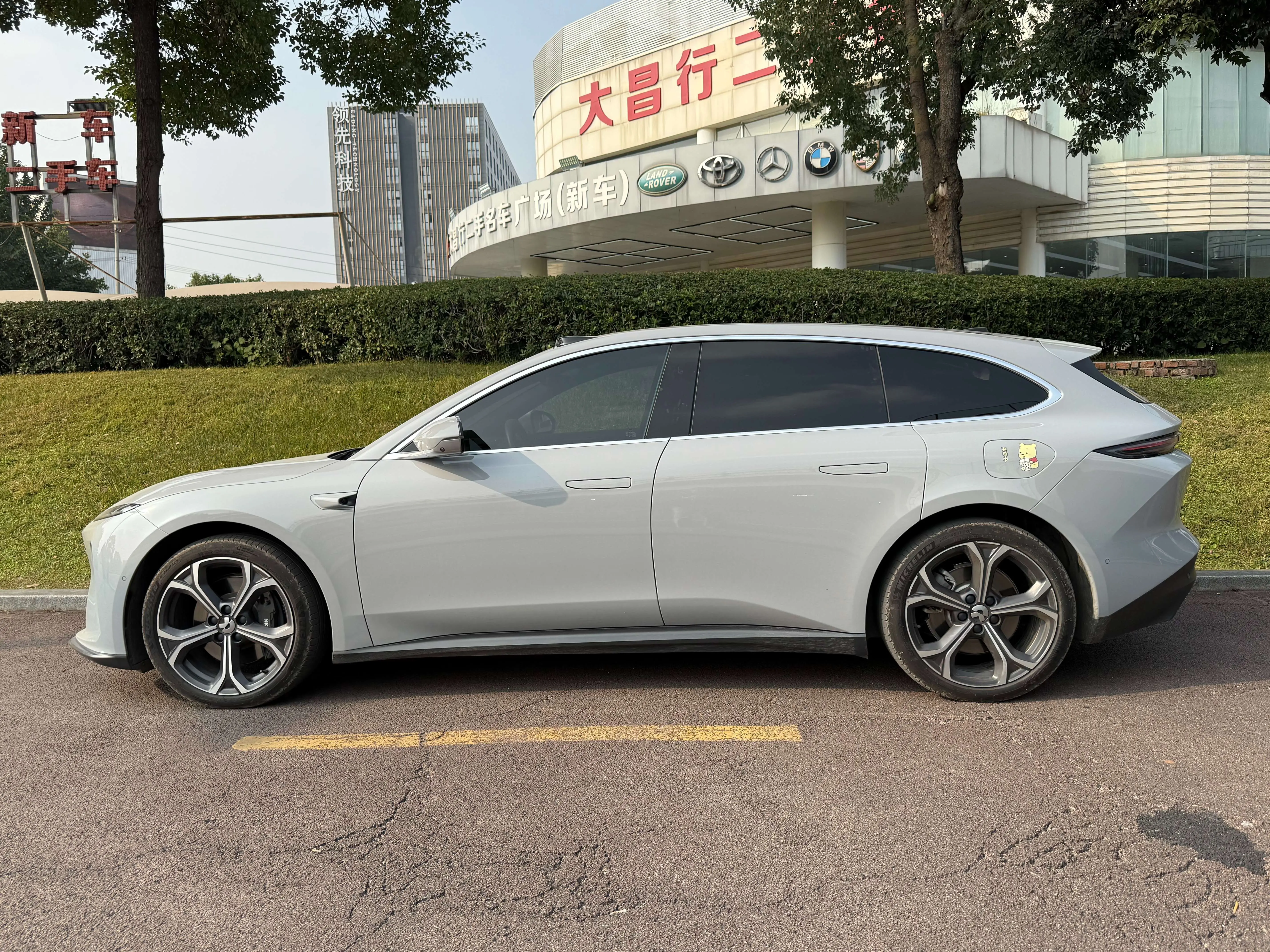 NIO ET5T  из Китая