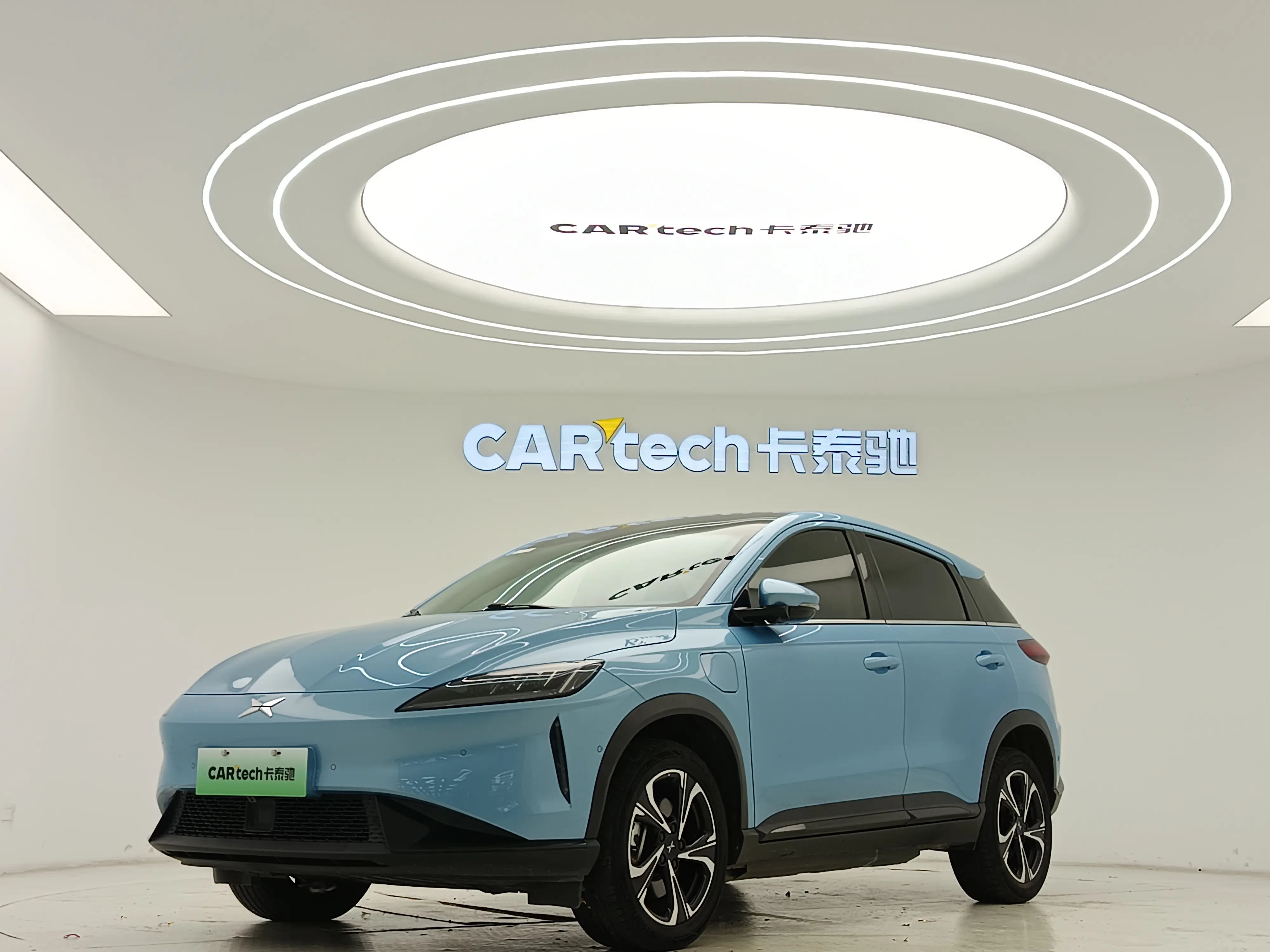 Xpeng G3  из Китая