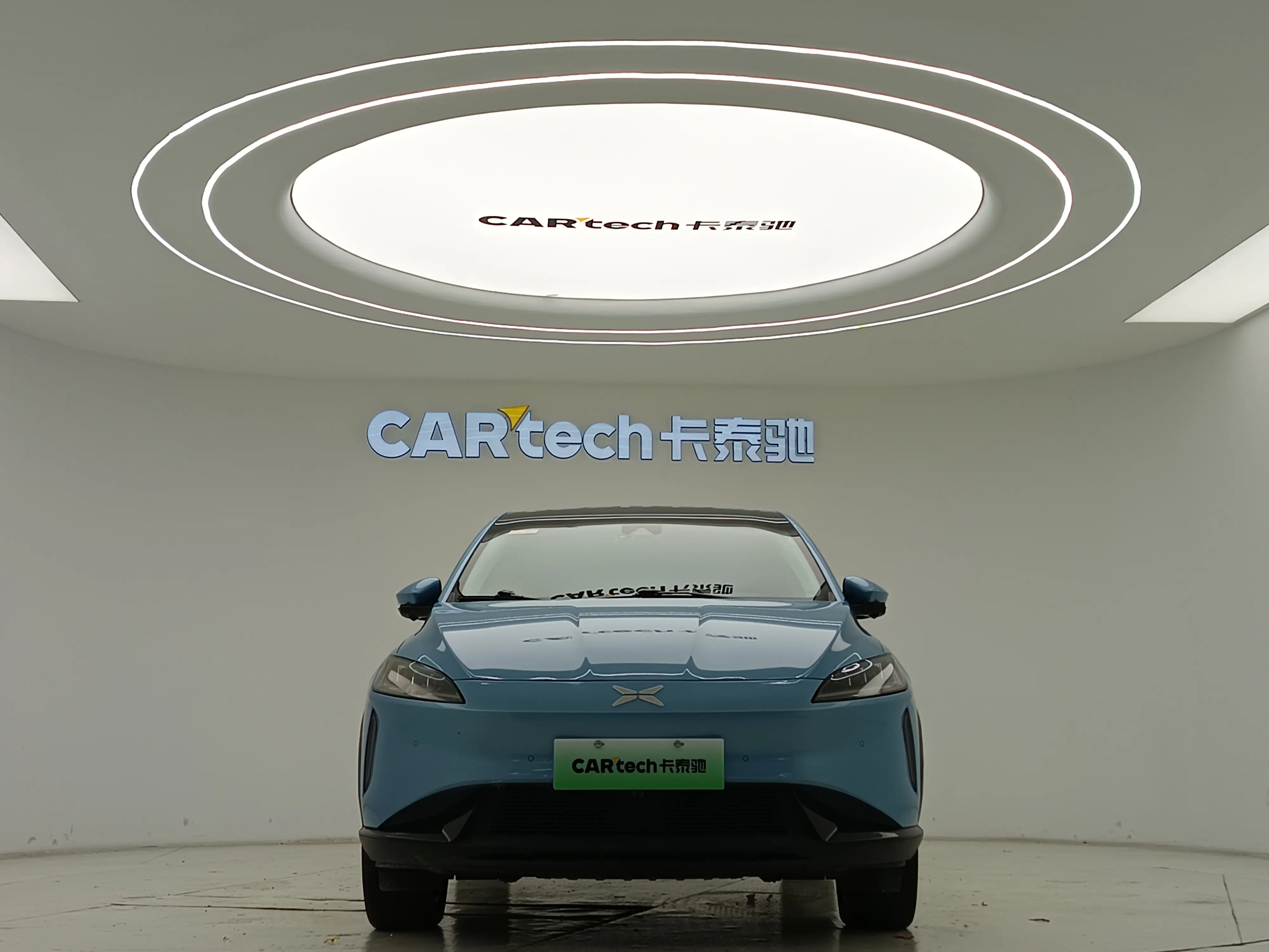 Xpeng G3  из Китая