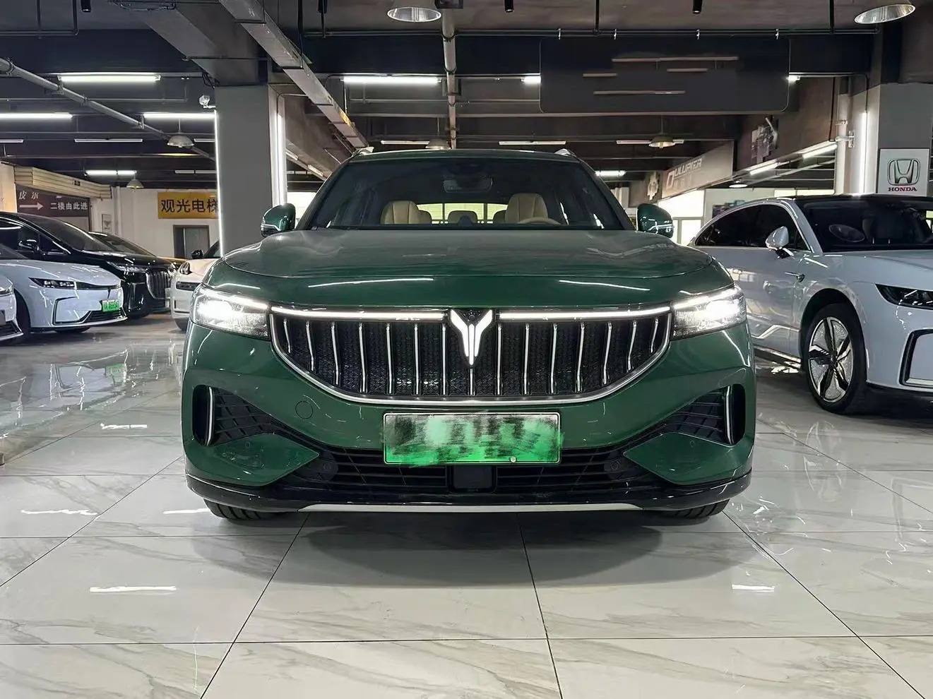 Voyah Lantu FREE  из Китая