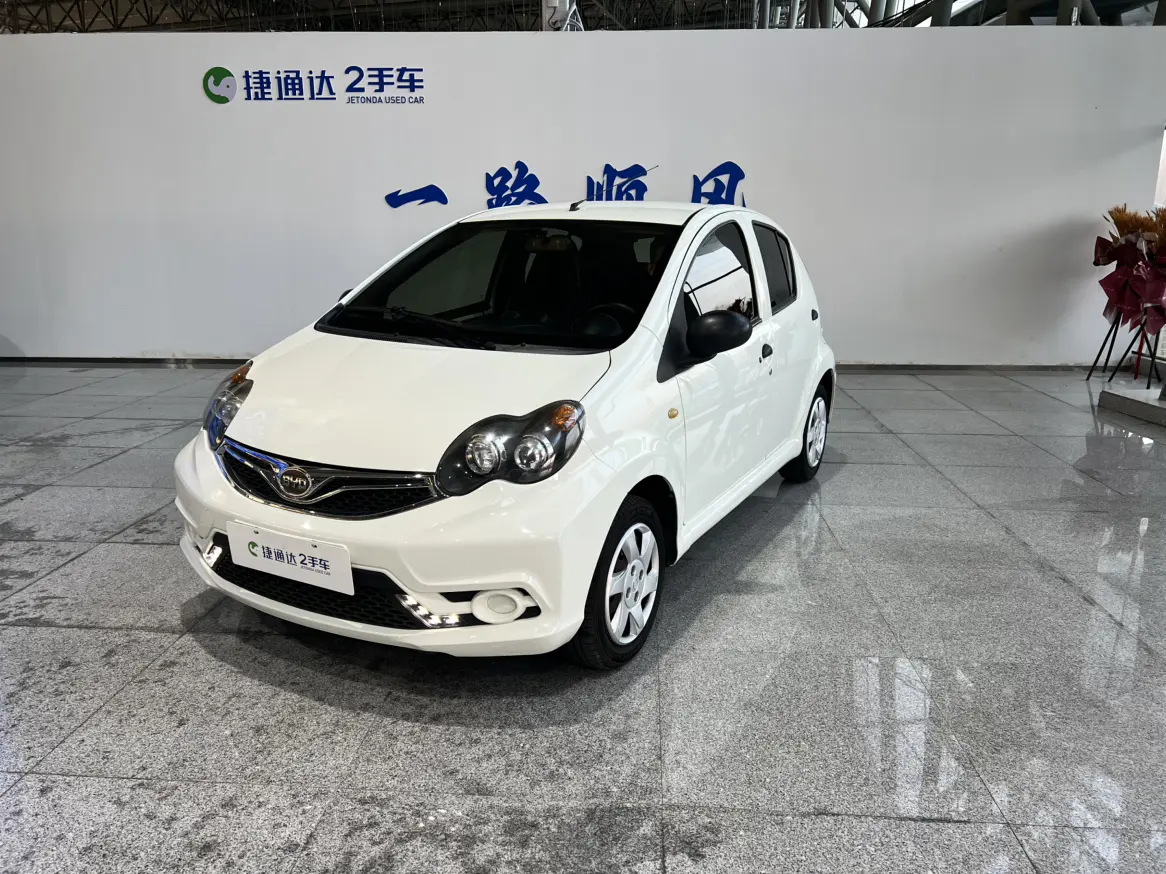 BYD F0  из Китая