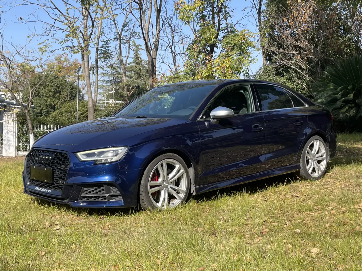 Audi S3  из Китая
