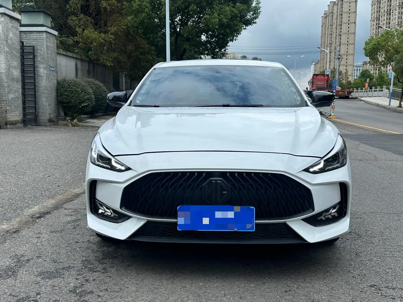 MG 5  из Китая