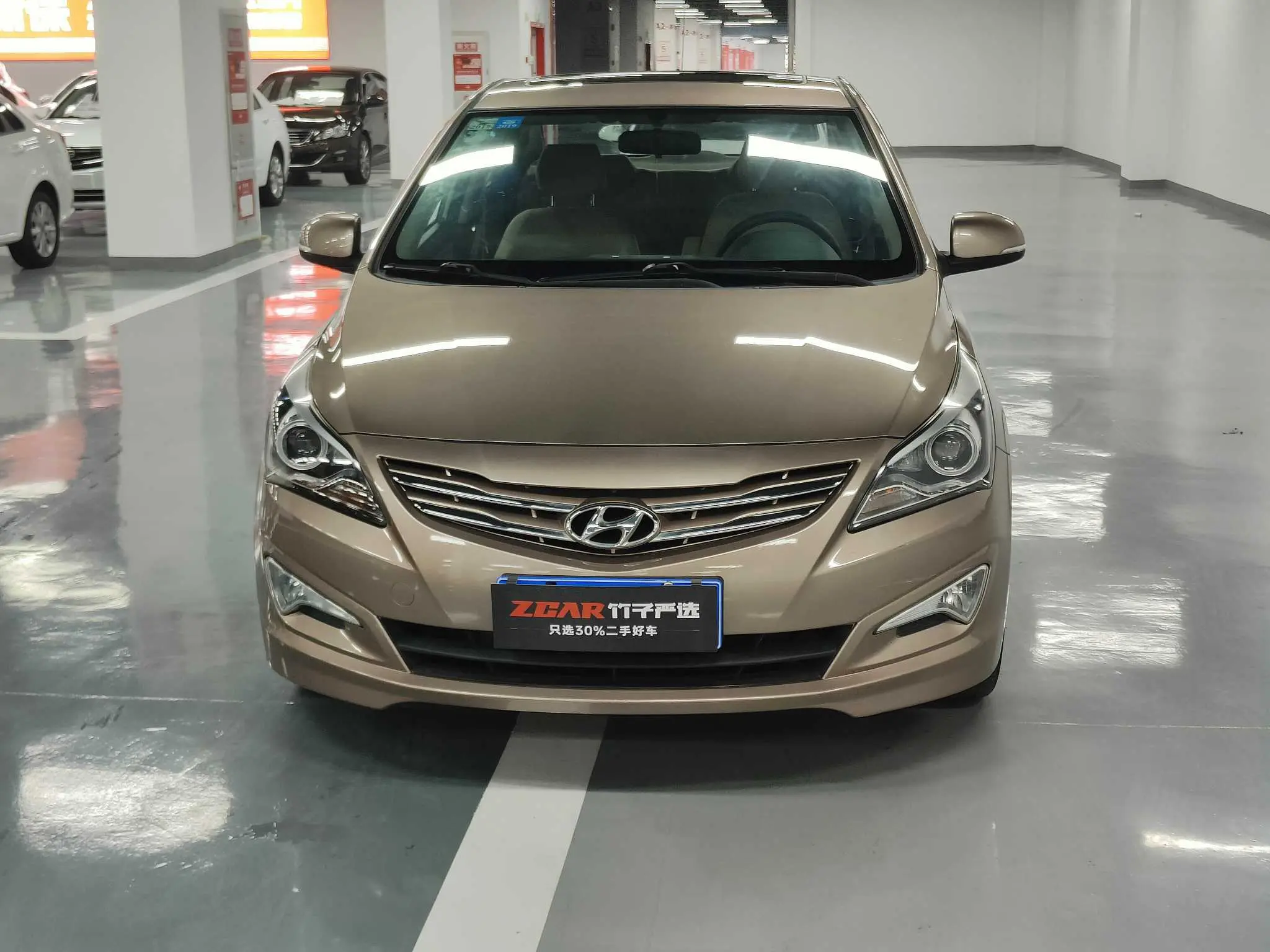 Hyundai Verna (Rena)  из Китая
