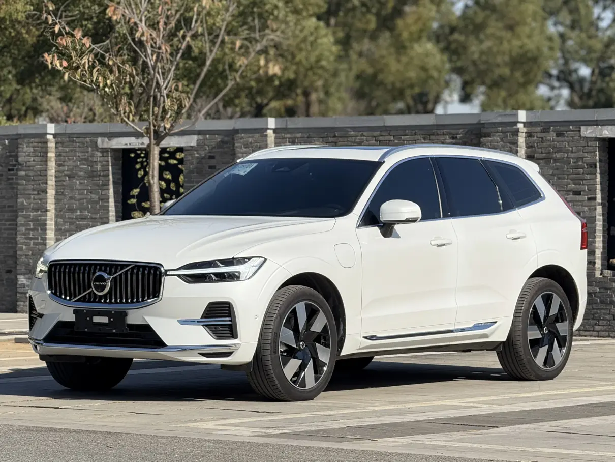 Volvo XC60 PHEV  из Китая