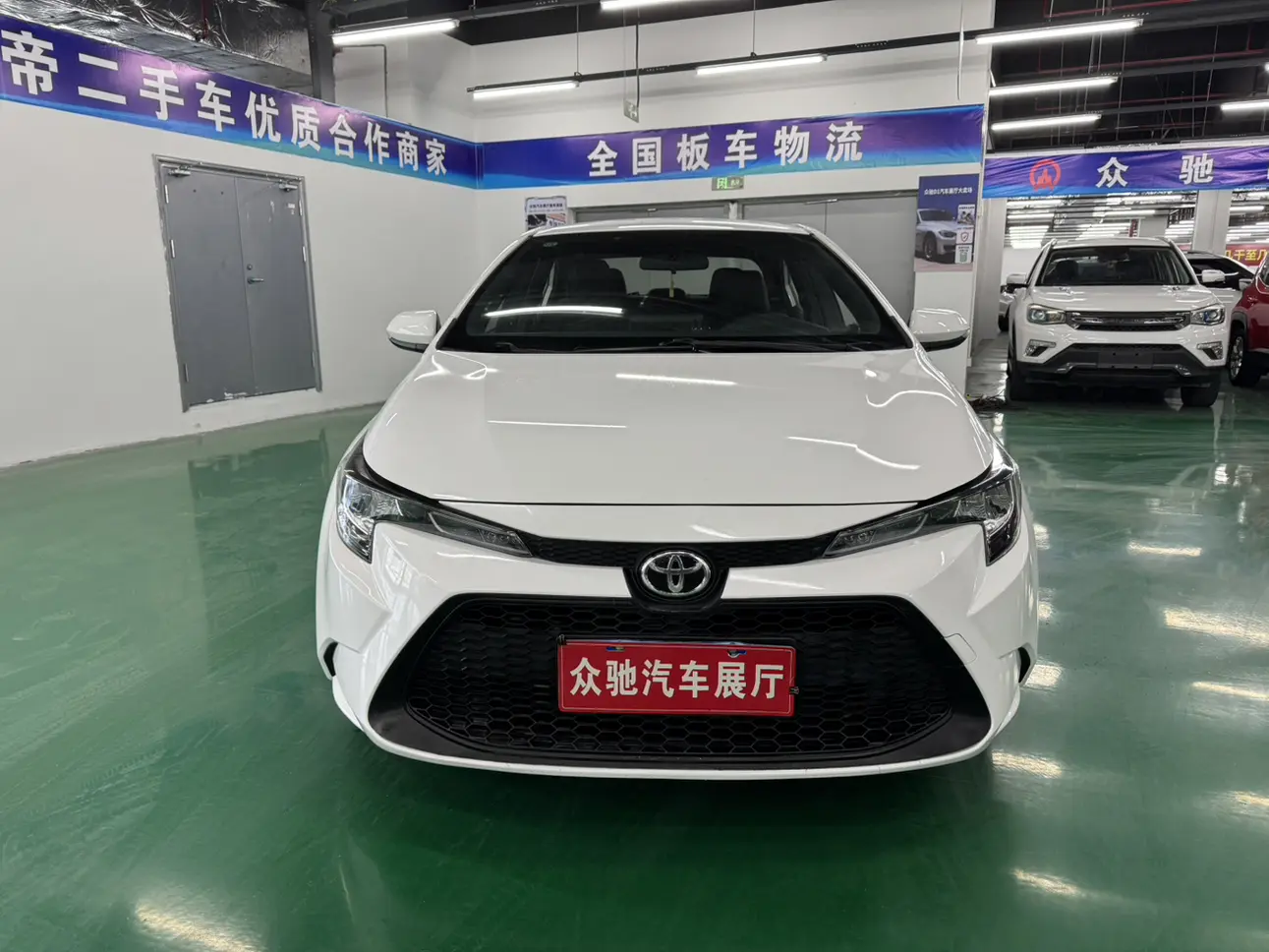 Toyota Levin (Lei Ling)  из Китая