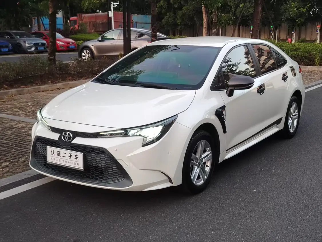 Toyota Levin (Lei Ling)  из Китая