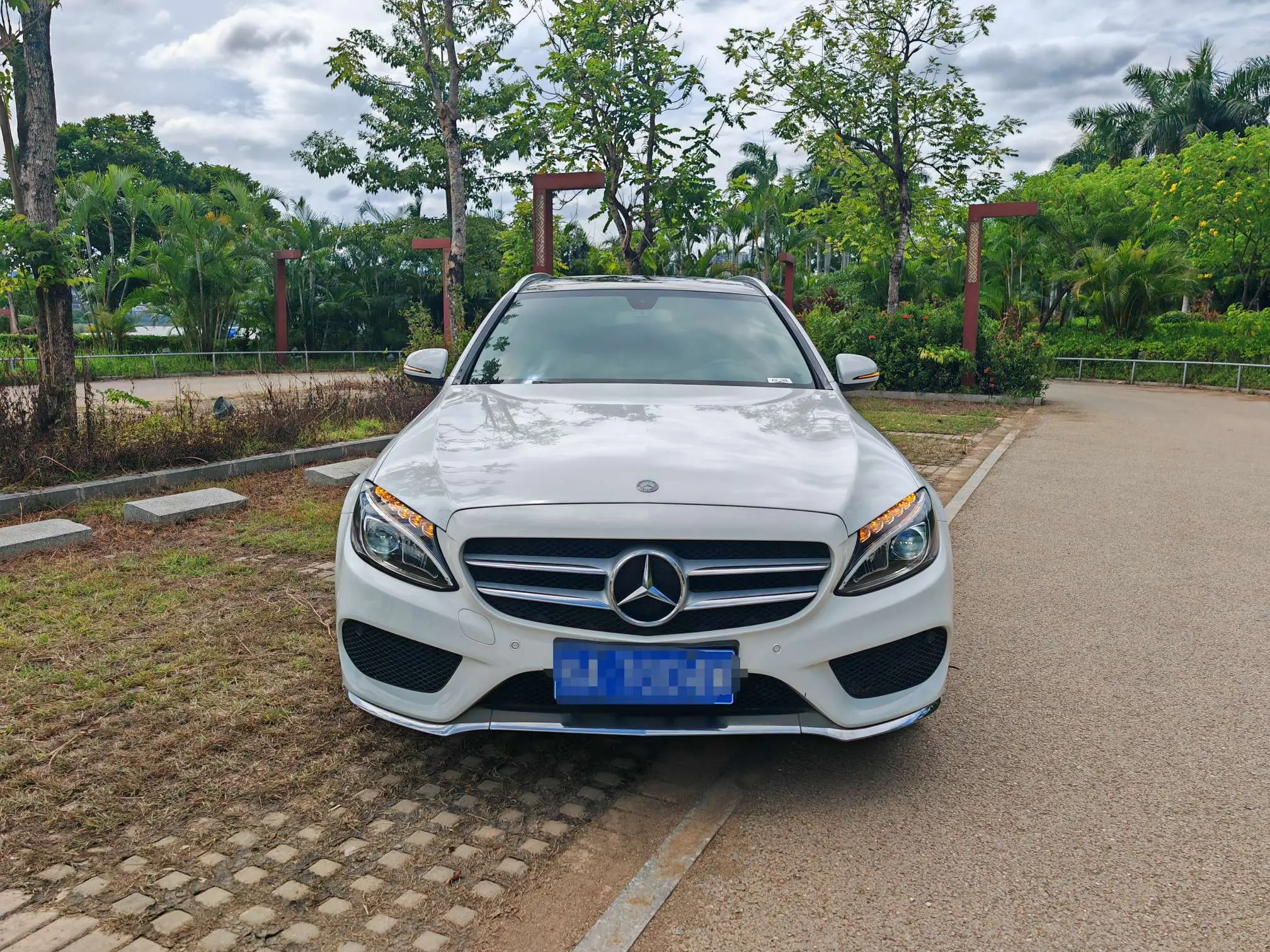 Mercedes-Benz C-Class (imported)  из Китая