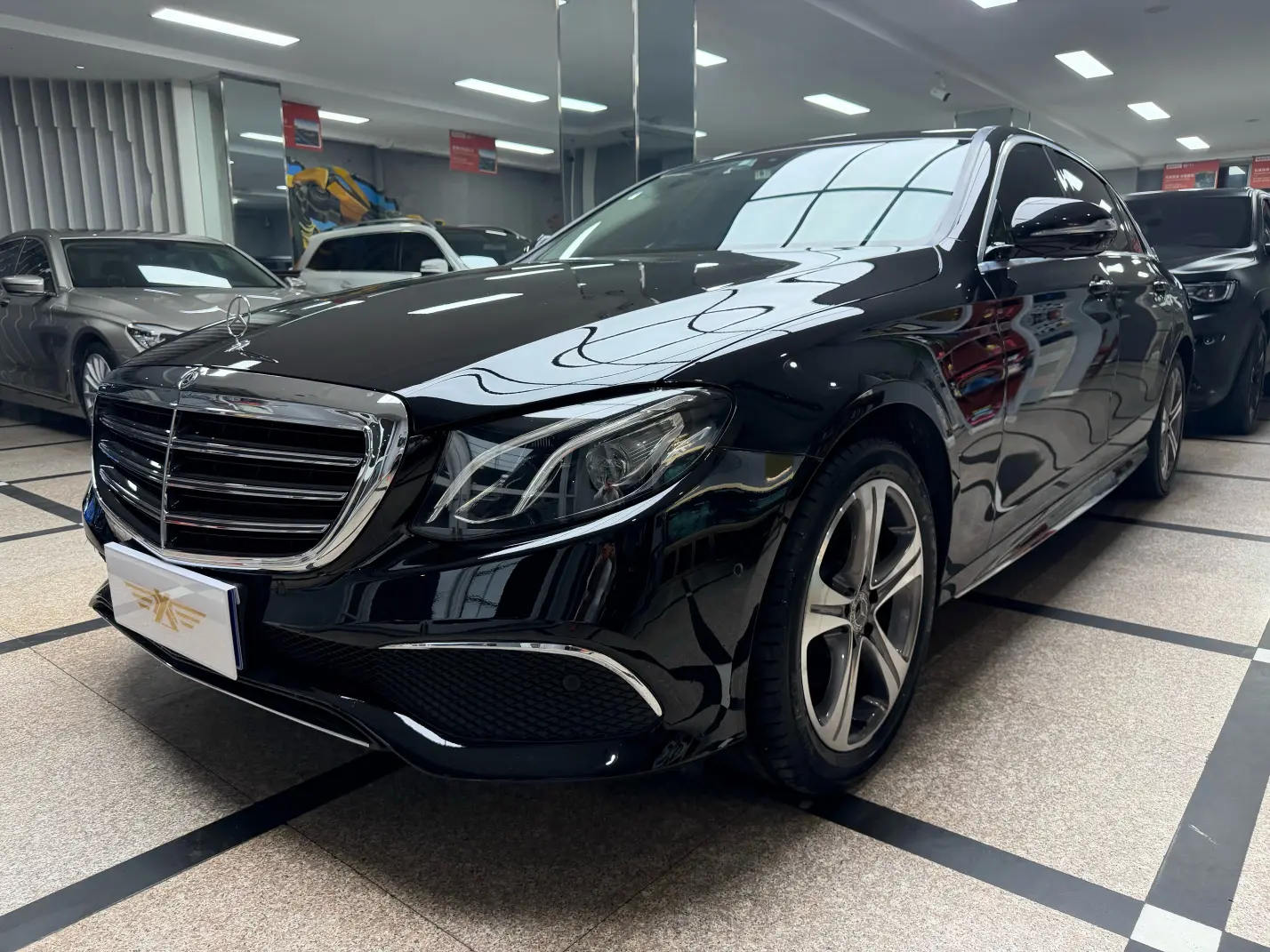 Mercedes-Benz E-Class  из Китая