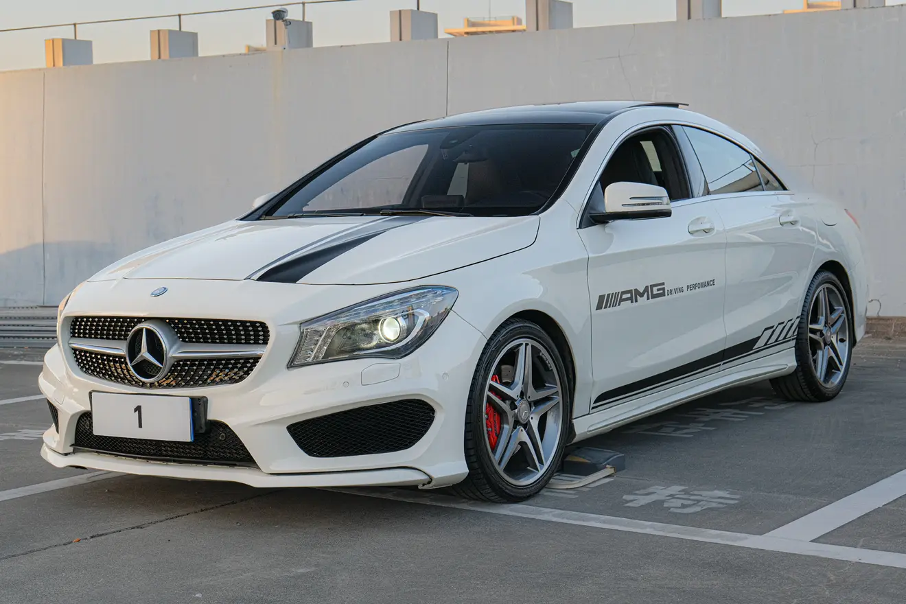 Mercedes-Benz Mercedes CLA  из Китая