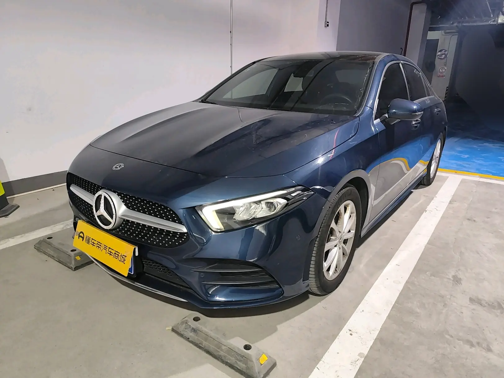 Mercedes-Benz Mercedes Benz A Class  из Китая