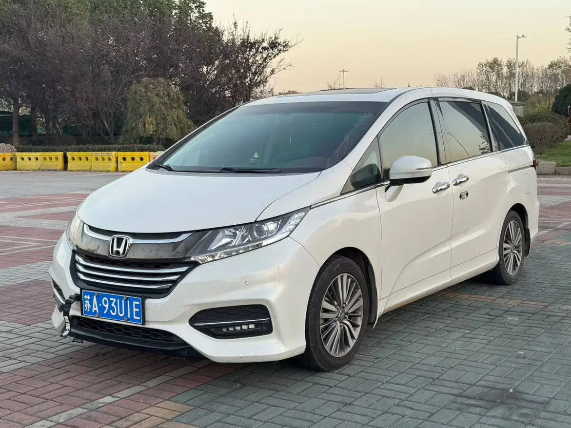 Honda Odyssey  из Китая