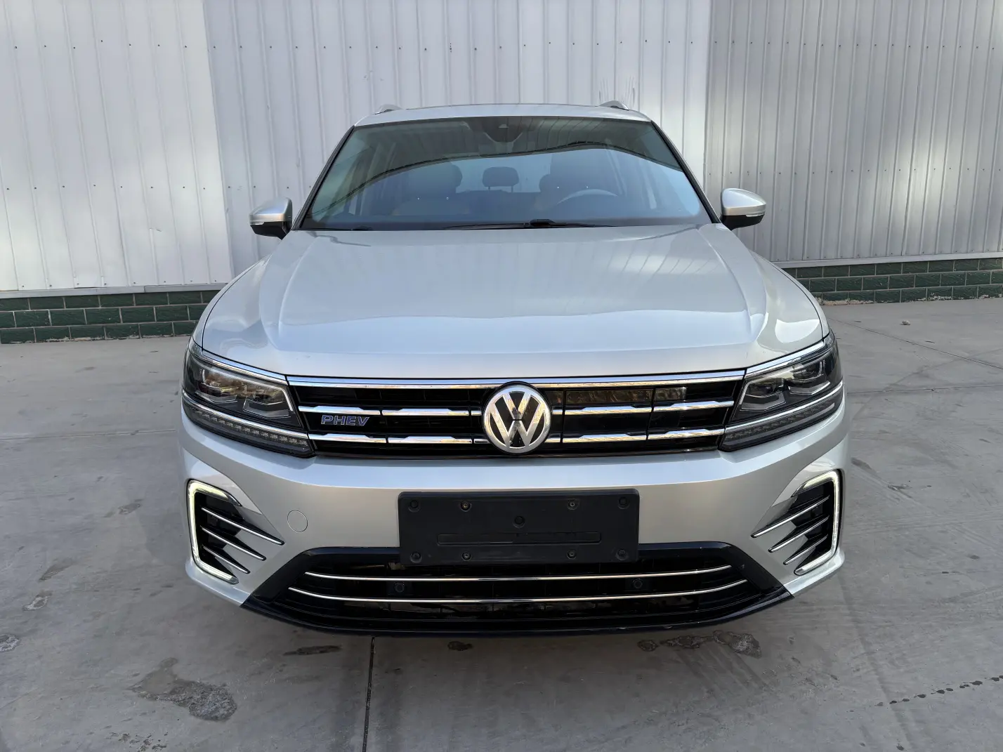 Volkswagen Tiguan L PHEV  из Китая
