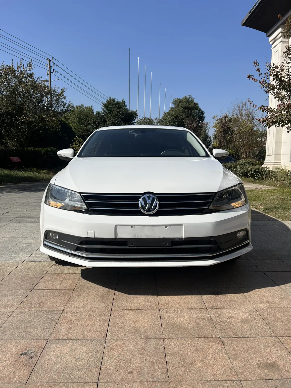 Volkswagen Sagitar  из Китая