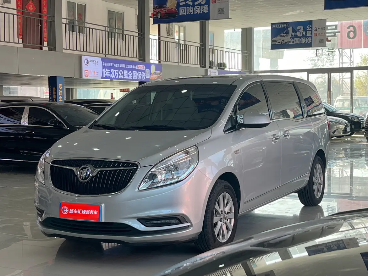 Buick GL8  из Китая