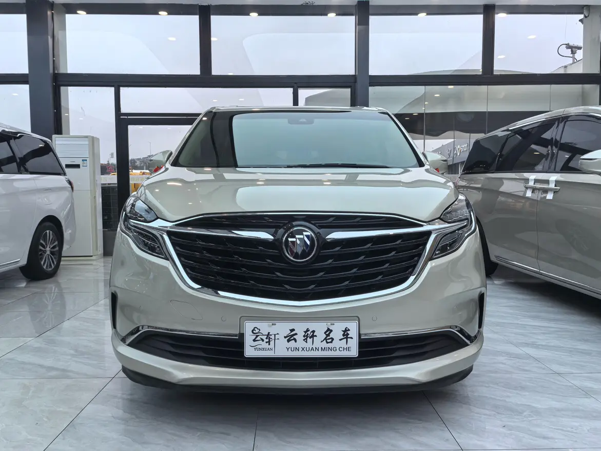 Buick GL8  из Китая