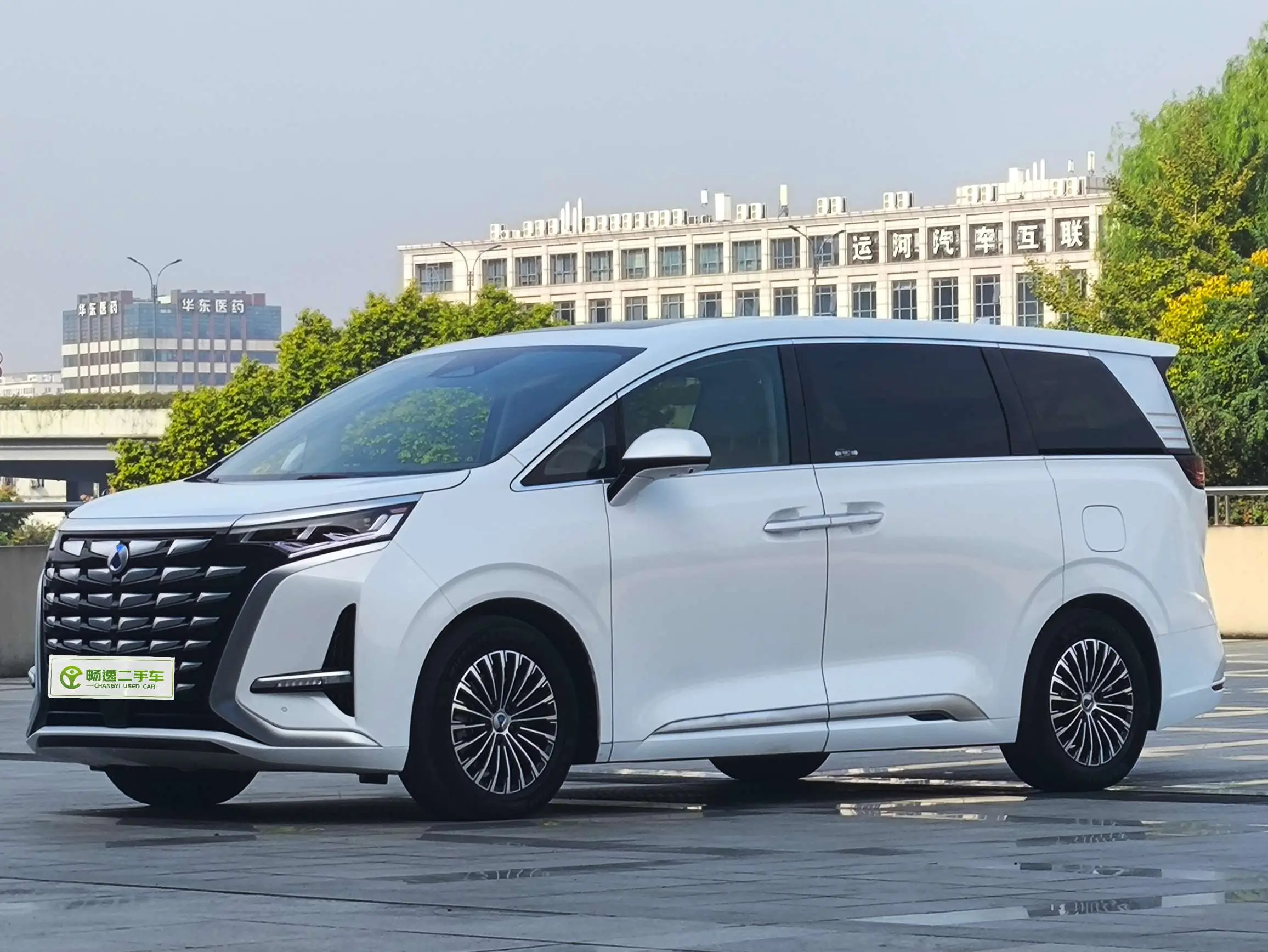 Denza D9 DM  из Китая