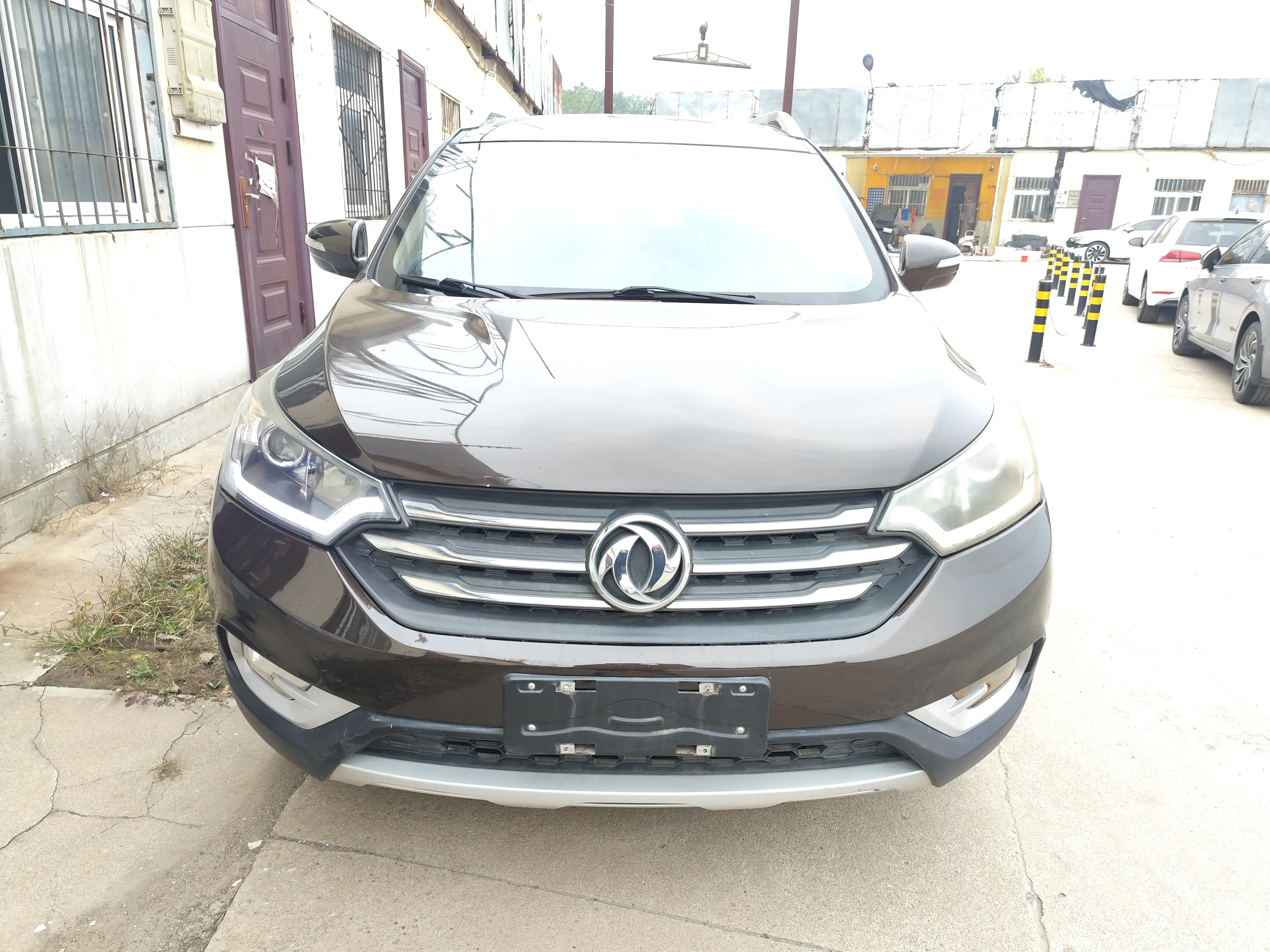 Dongfeng Fengshen AX7  из Китая