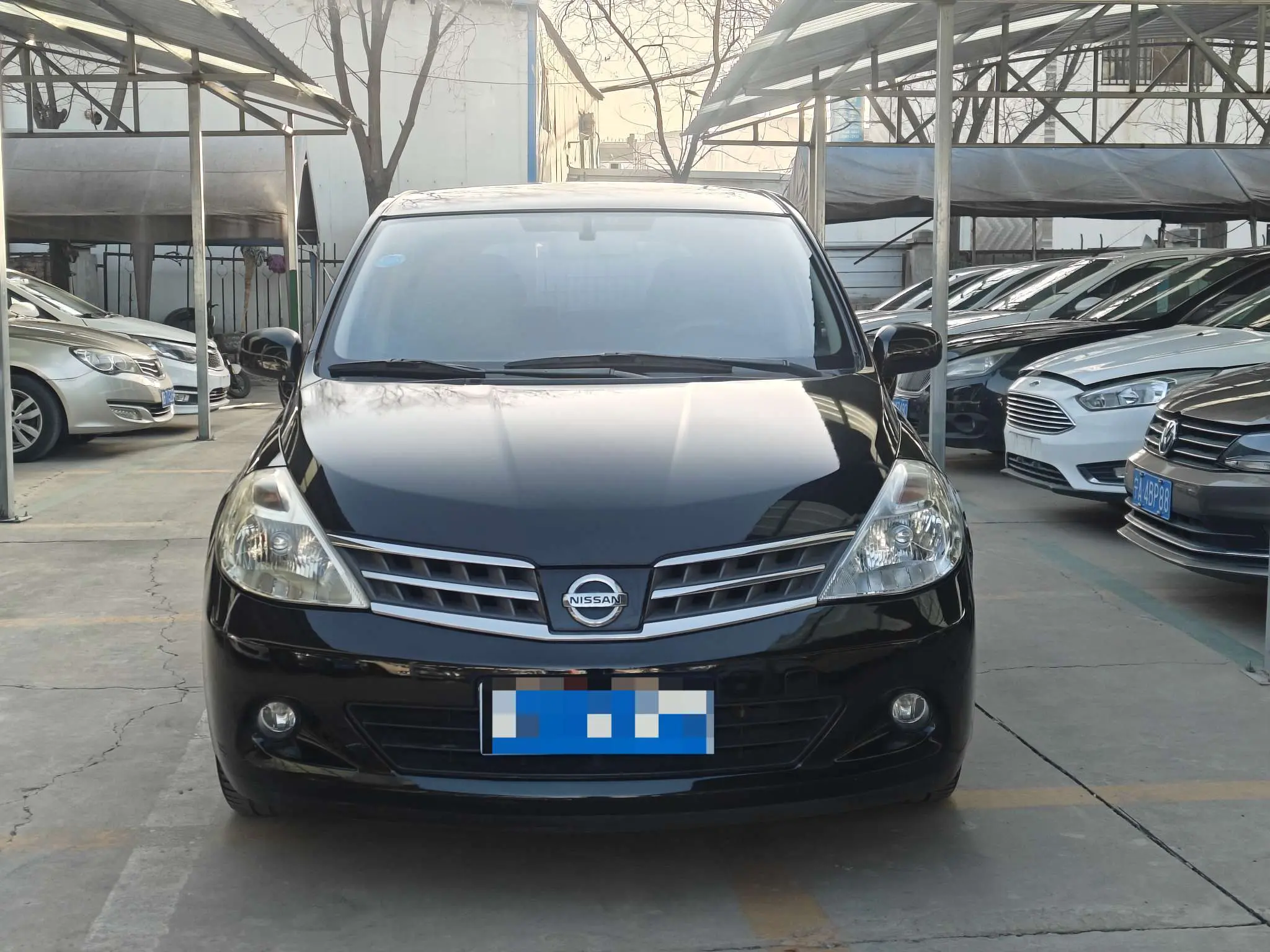 Nissan Tiida  из Китая