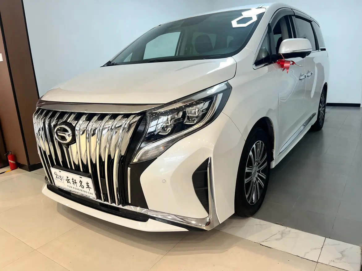 GAC Trumpchi M8  из Китая