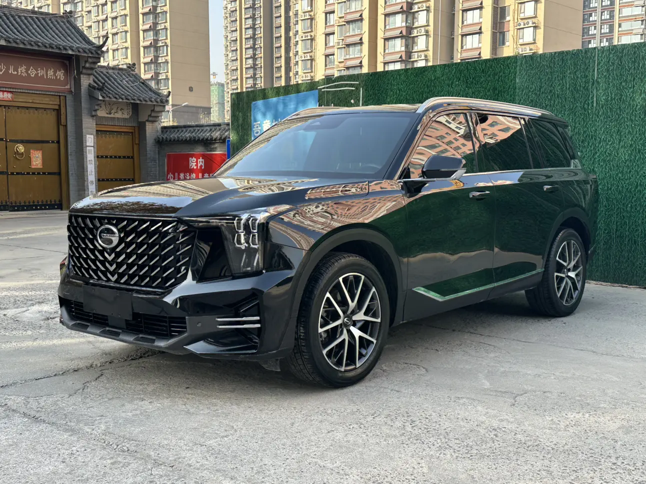 GAC Trumpchi GS8  из Китая