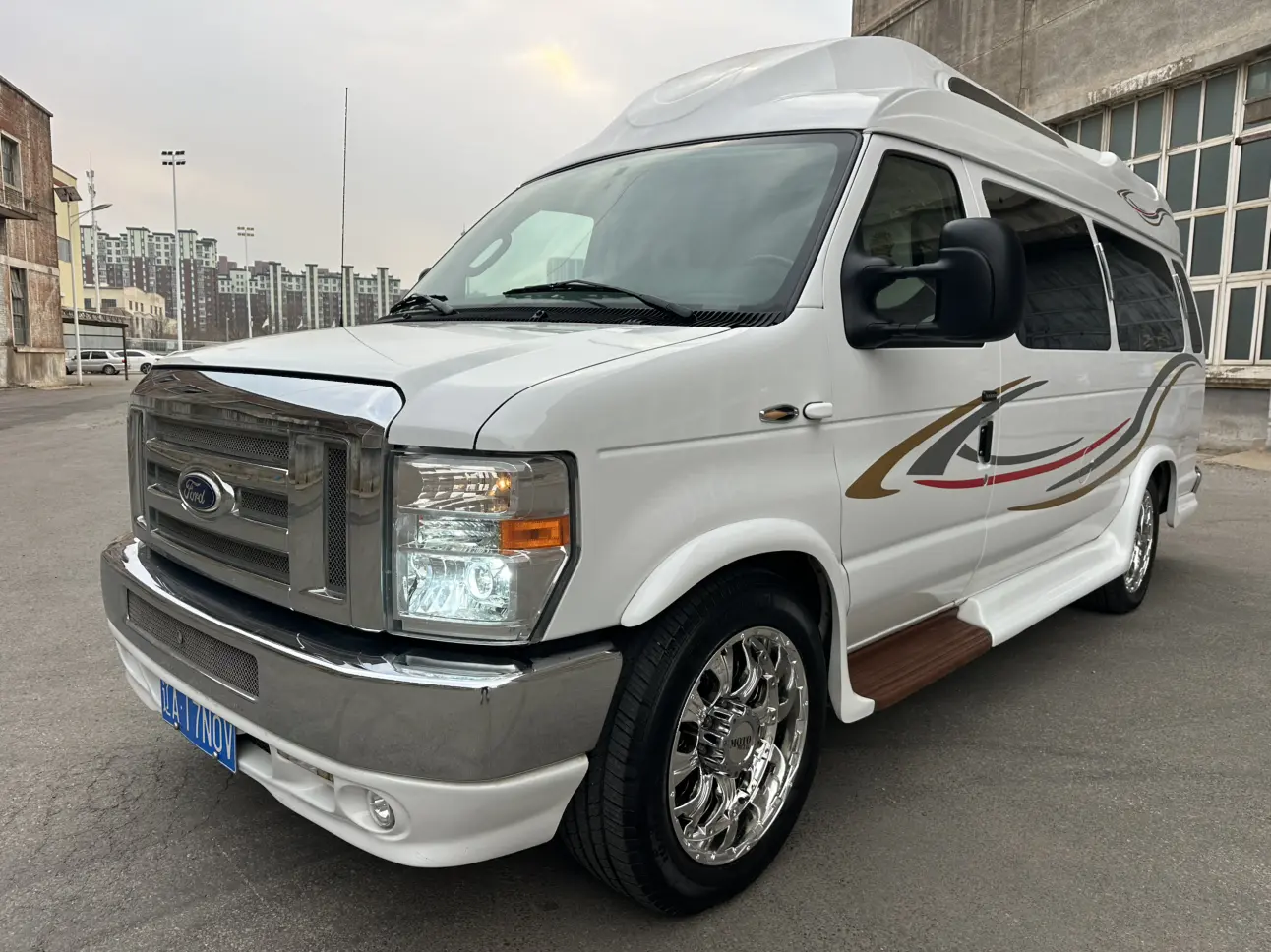 Ford E350  из Китая