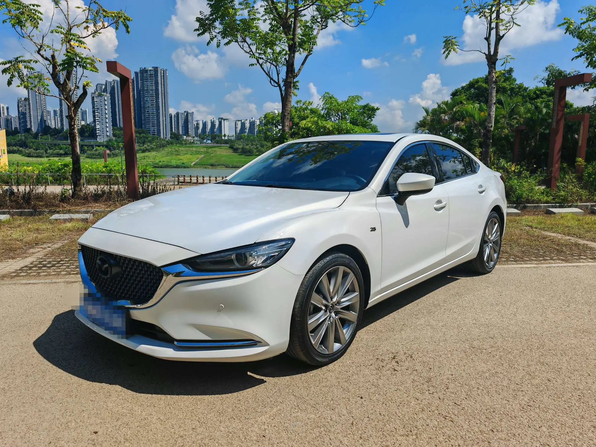 Mazda Atez  из Китая