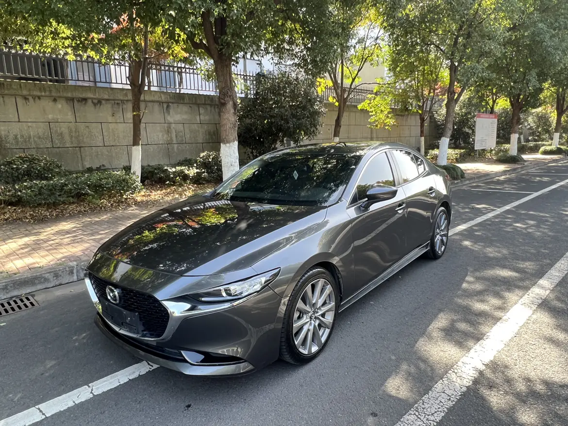 Mazda Mazda3  из Китая