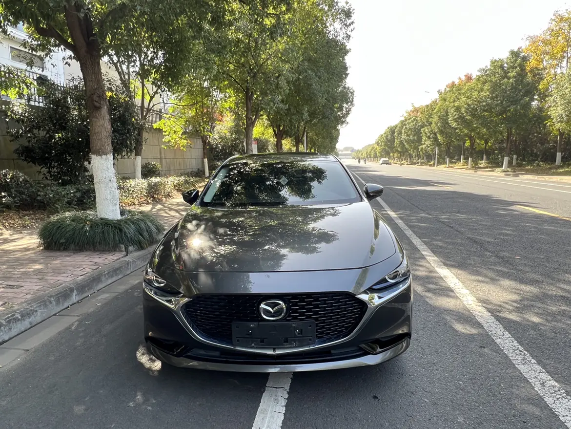 Mazda Mazda3  из Китая