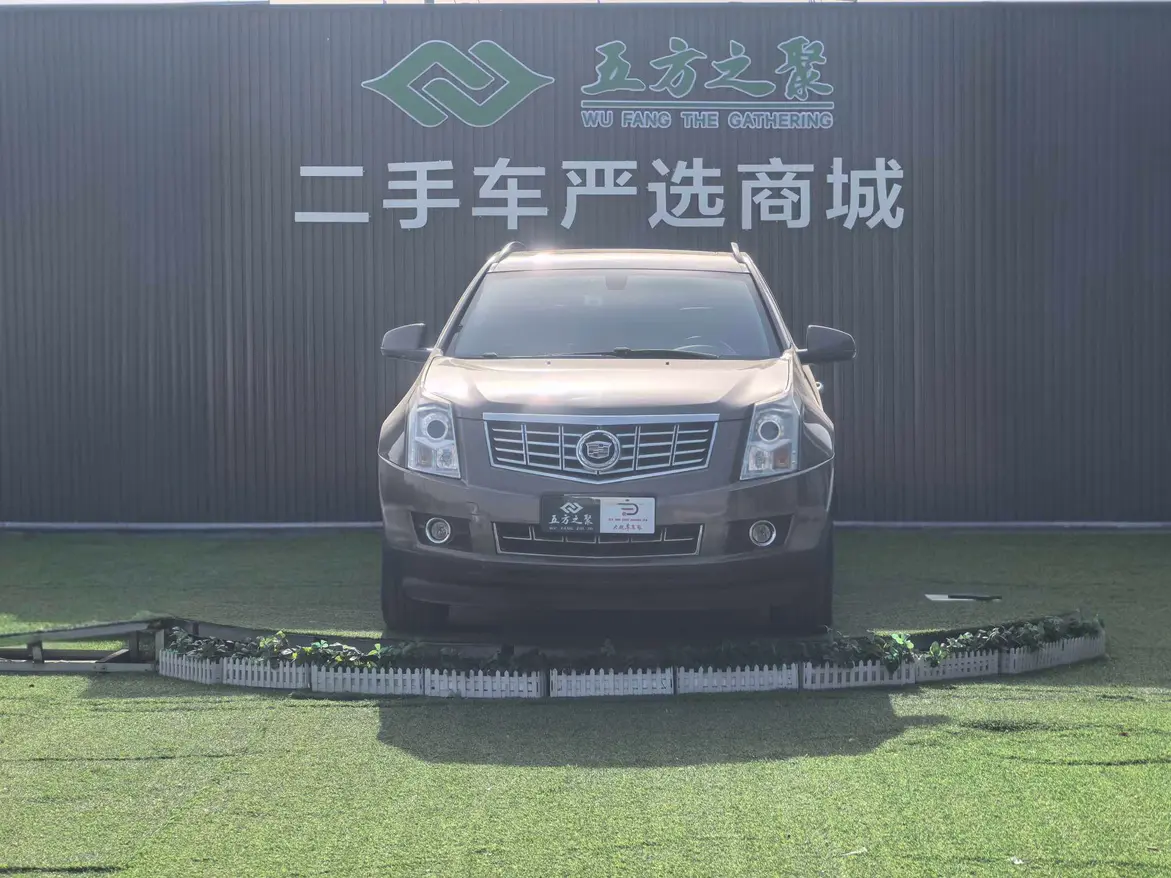 Cadillac SRX  из Китая