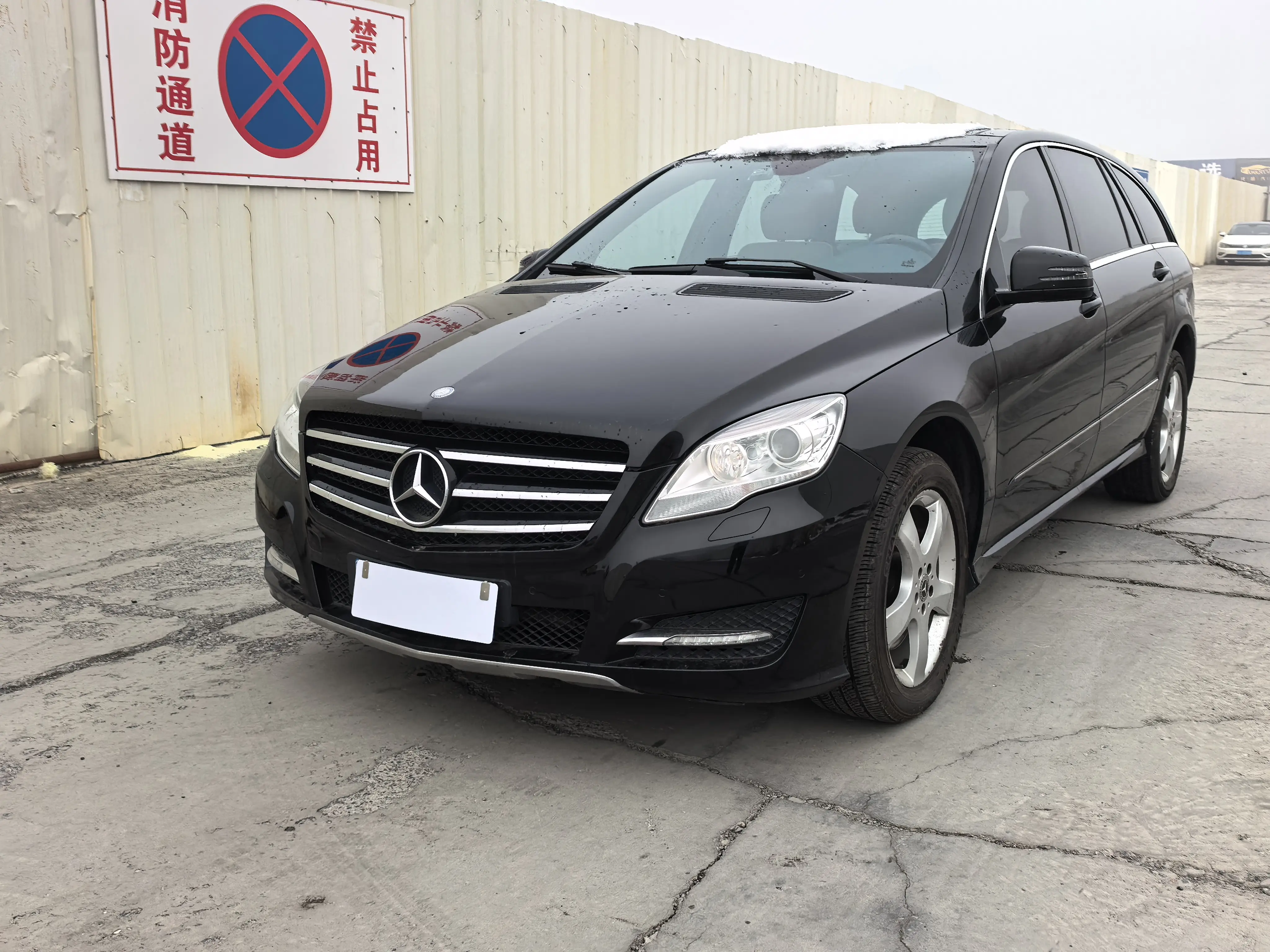 Mercedes-Benz R-Class  из Китая