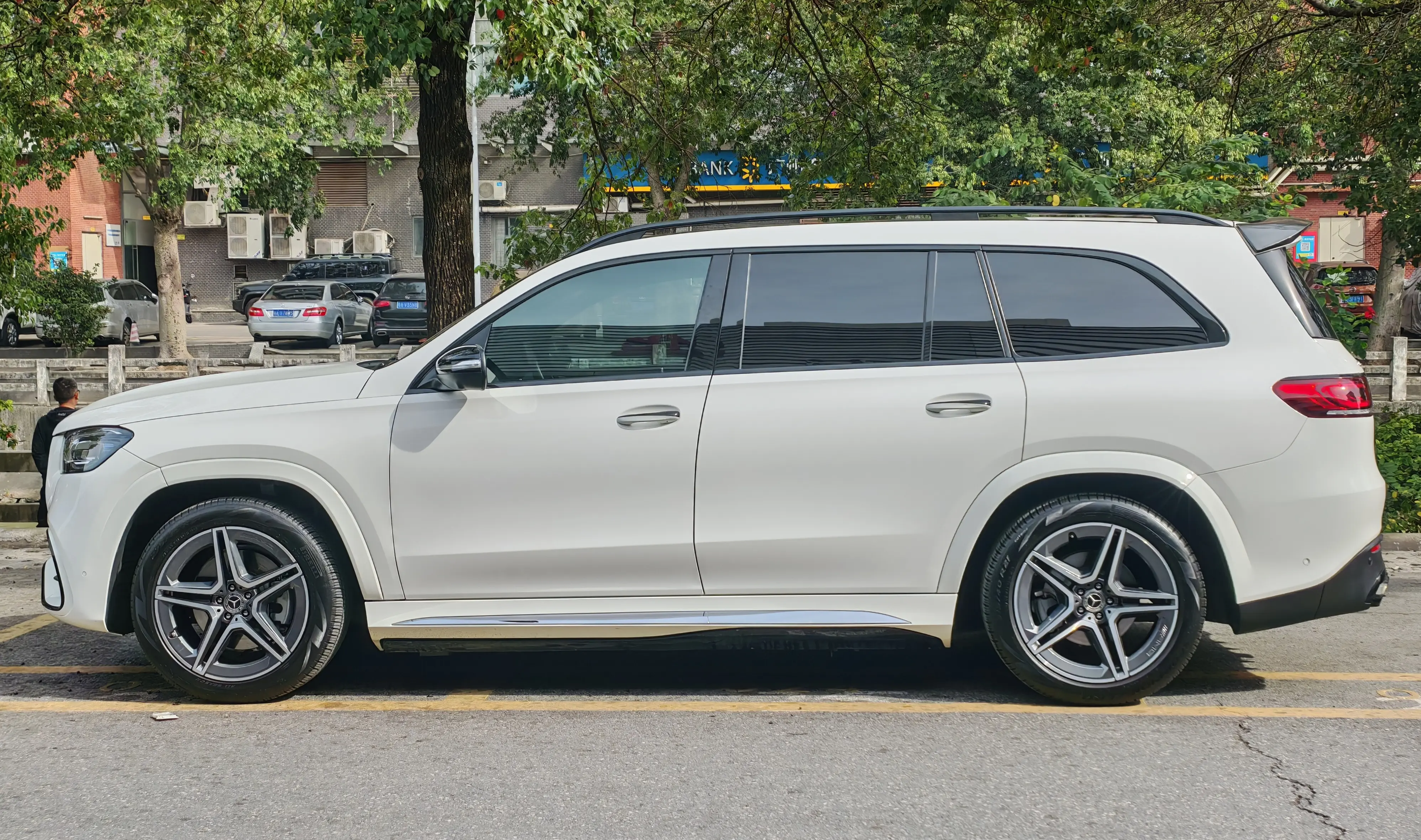 Mercedes-Benz Mercedes Benz GLS