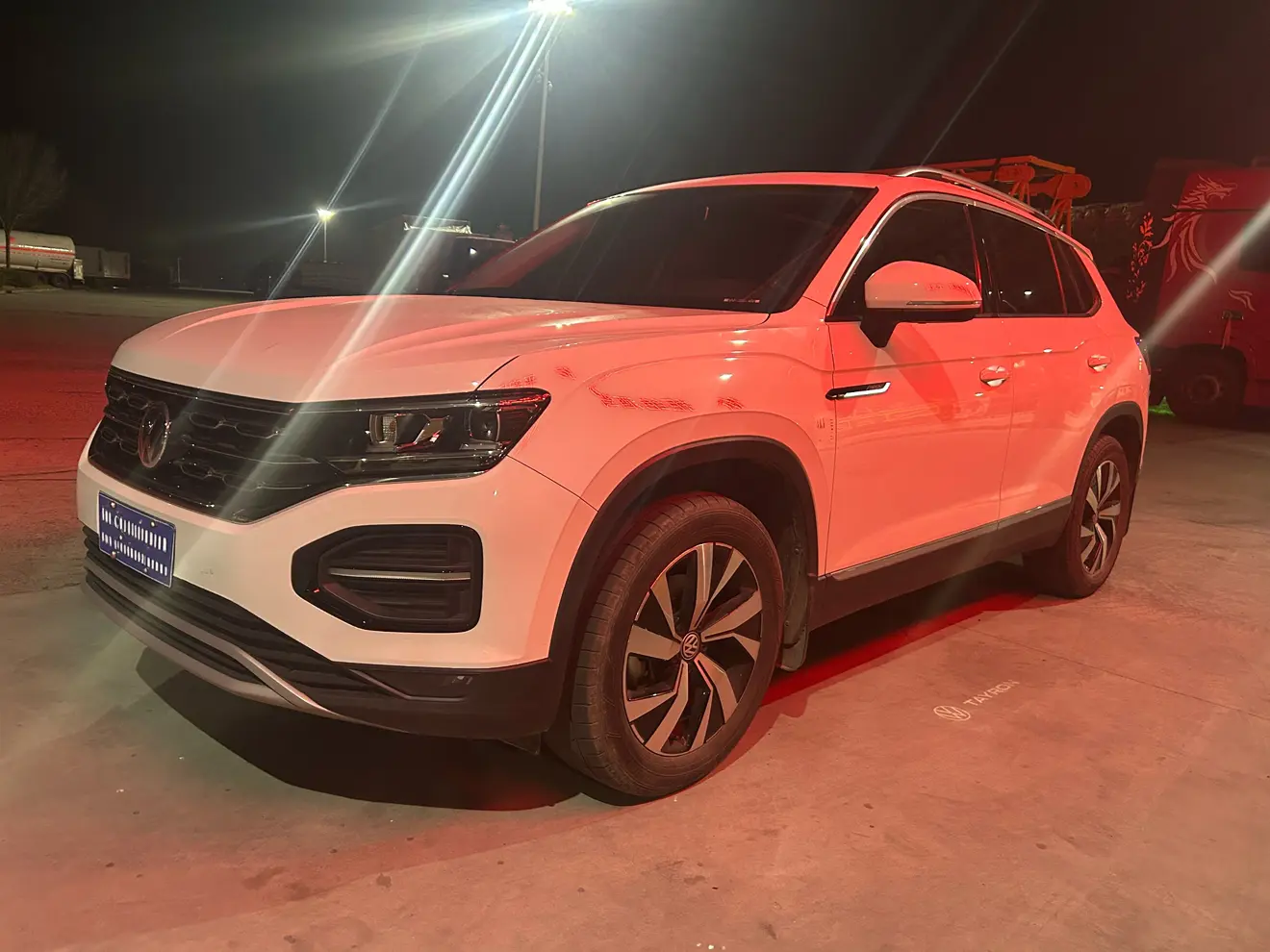 Volkswagen Tayron  из Китая