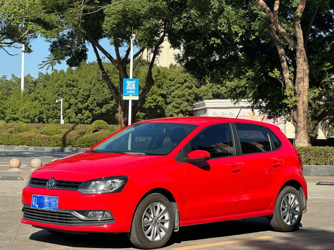Volkswagen Polo  из Китая