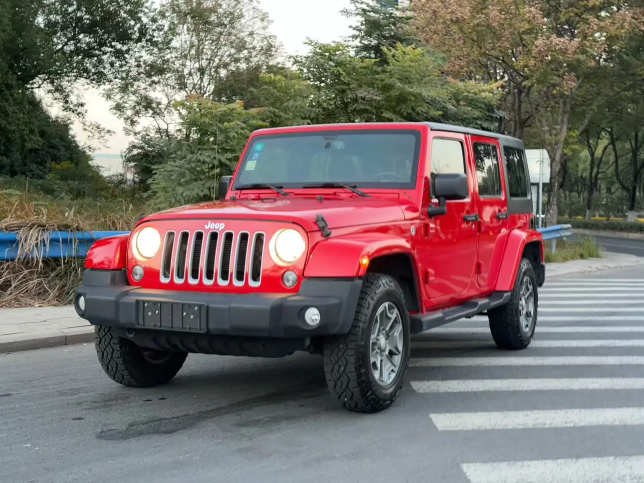 Jeep Wrangler  из Китая
